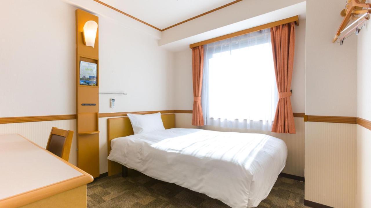 Toyoko Inn Osaka Sakai-Higashi-Eki Sakai  Buitenkant foto